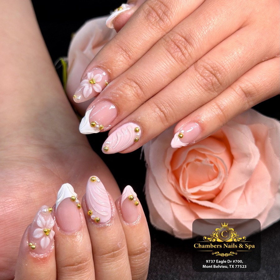 Custom nail design